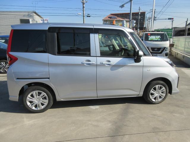 ルーミー X 禁煙車 純正ナビ 地デジTV 前後ドライブレコーダー バックカメラ パワースライドドア Bluetoothオーディオ ロールサンシェード スマートキー2本 プッシュスタート サイドドアバイザー(32枚目)