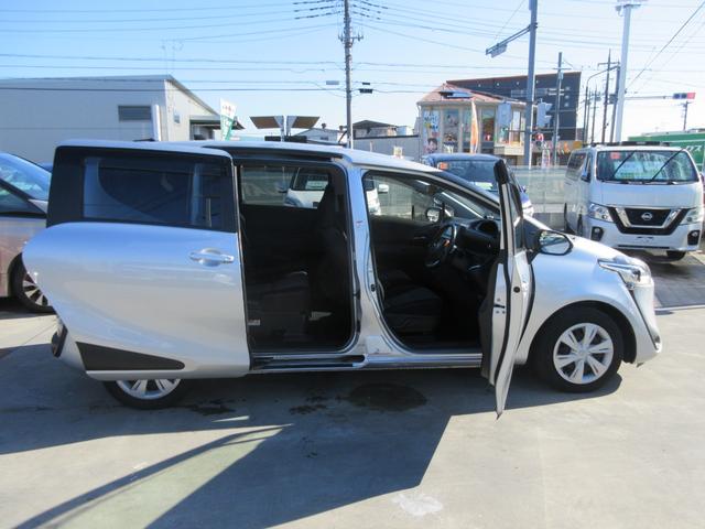 シエンタ G 後期モデル 禁煙車 フルセグ純正ナビTV パノラマビューモニター 両側電動スライドドア 前後ドライブレコーダー ビルトインETC2.0 Bluetoothオーディオ トヨタセーフティセンス 新車保証書(29枚目)