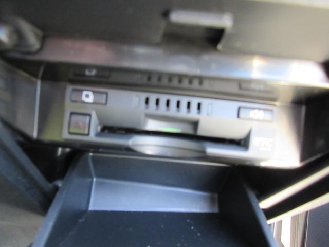 カムリ G 禁煙車 運転支援システム JBLサウンド 純正ナビTV Miracast バックカメラ ドライブレコーダー パワーシート スマートキー2本 Bluetooth LEDライト フォグランプ 新車保証書(12枚目)