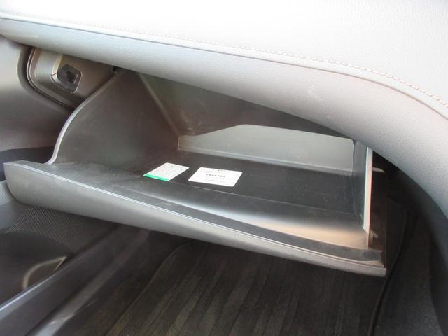 カムリ G 禁煙車 運転支援システム JBLサウンド 純正ナビTV Miracast バックカメラ ドライブレコーダー パワーシート スマートキー2本 Bluetooth LEDライト フォグランプ 新車保証書(50枚目)