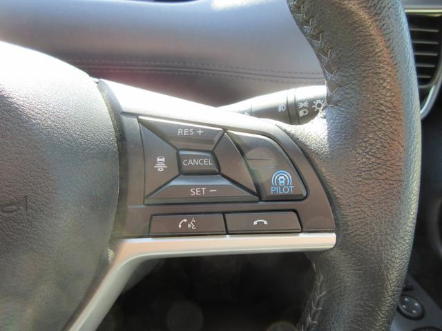 セレナ ハイウェイスターV 禁煙 プロパイロット 後席フリップダウンモニター 10インチ純正ナビTV 全周囲カメラ ブルーレイ再生 ドラレコ 両側電動ドア ETC デジタルミラー ロールサンシェード LEDライト フォグ(10枚目)