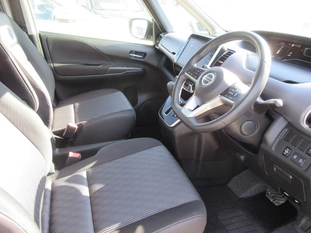 セレナ ハイウェイスターV 禁煙 プロパイロット 後席フリップダウンモニター 10インチ純正ナビTV 全周囲カメラ ブルーレイ再生 ドラレコ 両側電動ドア ETC デジタルミラー ロールサンシェード LEDライト フォグ(15枚目)