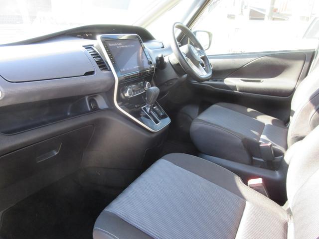 セレナ ハイウェイスターV 禁煙 プロパイロット 後席フリップダウンモニター 10インチ純正ナビTV 全周囲カメラ ブルーレイ再生 ドラレコ 両側電動ドア ETC デジタルミラー ロールサンシェード LEDライト フォグ(16枚目)