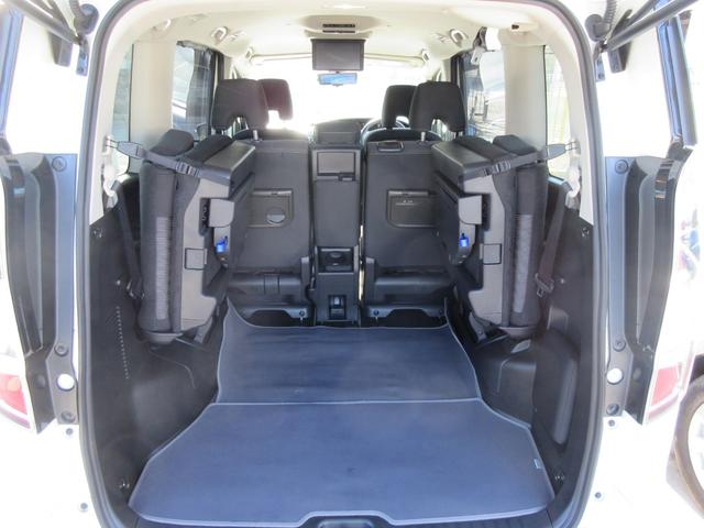 セレナ ハイウェイスターV 禁煙 プロパイロット 後席フリップダウンモニター 10インチ純正ナビTV 全周囲カメラ ブルーレイ再生 ドラレコ 両側電動ドア ETC デジタルミラー ロールサンシェード LEDライト フォグ(20枚目)