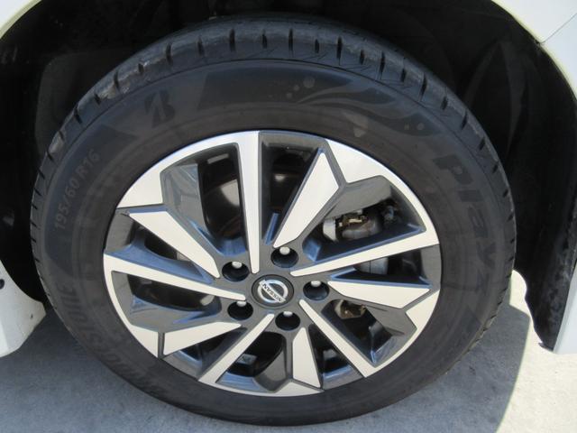 セレナ ハイウェイスターV 禁煙 プロパイロット 後席フリップダウンモニター 10インチ純正ナビTV 全周囲カメラ ブルーレイ再生 ドラレコ 両側電動ドア ETC デジタルミラー ロールサンシェード LEDライト フォグ(38枚目)