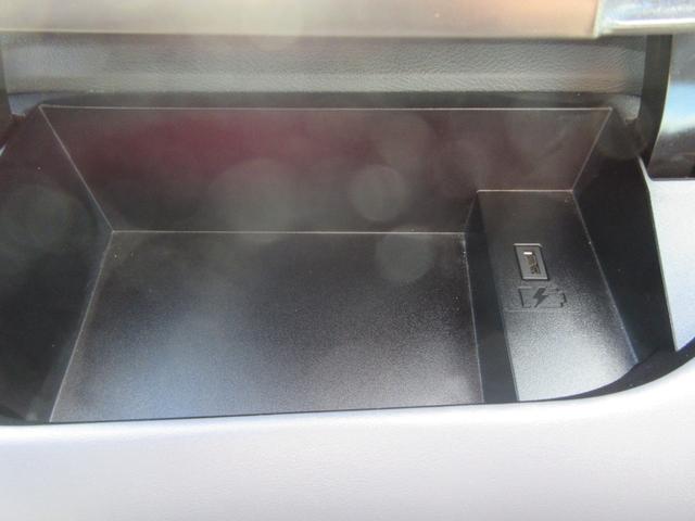 セレナ ハイウェイスターV 禁煙 プロパイロット 後席フリップダウンモニター 10インチ純正ナビTV 全周囲カメラ ブルーレイ再生 ドラレコ 両側電動ドア ETC デジタルミラー ロールサンシェード LEDライト フォグ(54枚目)