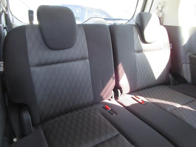 セレナ ハイウェイスターＶ　禁煙車　プロパイロット　後席フリップダウンモニター　アルパイン大型ナビ　全周囲カメラ　ブルーレイ再生　駐車支援システム　両側パワースライドドア　ビルドインＥＴＣ　ＬＥＤヘッドライト　新車保証書（17枚目）