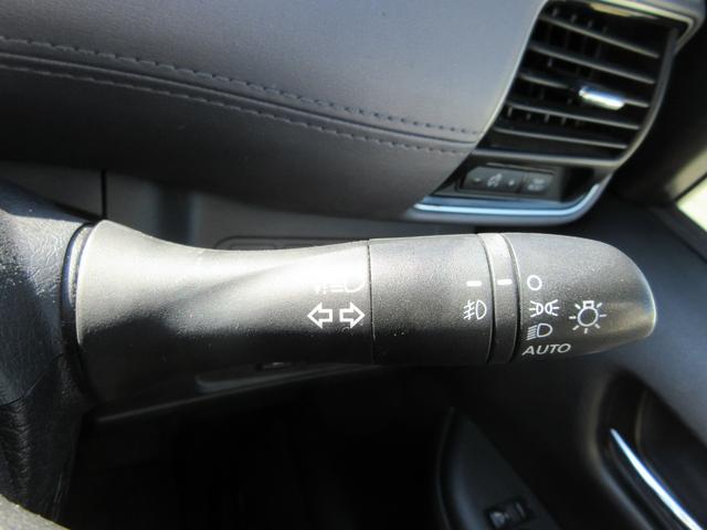 セレナ ハイウェイスターＶ　禁煙車　プロパイロット　後席フリップダウンモニター　アルパイン大型ナビ　全周囲カメラ　ブルーレイ再生　駐車支援システム　両側パワースライドドア　ビルドインＥＴＣ　ＬＥＤヘッドライト　新車保証書（53枚目）