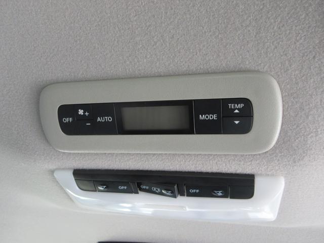 セレナ ハイウェイスターＶ　禁煙車　プロパイロット　後席フリップダウンモニター　アルパイン大型ナビ　全周囲カメラ　ブルーレイ再生　駐車支援システム　両側パワースライドドア　ビルドインＥＴＣ　ＬＥＤヘッドライト　新車保証書（73枚目）