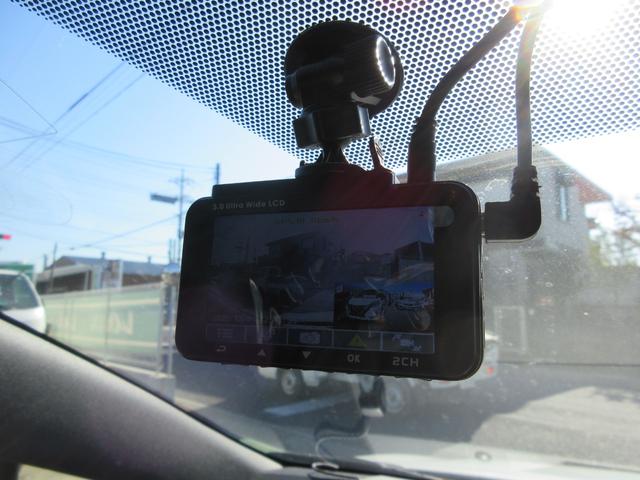 カローラスポーツ ハイブリッドＧ　禁煙ワンオーナー車　フルセグ純正ナビＴＶ　Ｍｉｒａｃａｓｔ　バックカメラ　ドライブレコーダー　Ｂｌｕｅｔｏｏｔｈオーディオ　電動パーキング　スマートキー　セーフティセンス　ＬＥＤライト　新車保証書（9枚目）