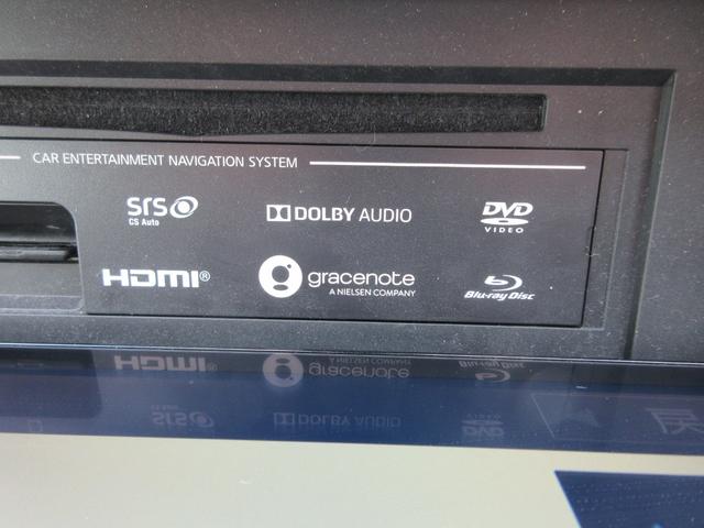 セレナ ｅ－パワー　ハイウェイスター　禁煙車　運転支援　フルセグ純正ナビＴＶ　ブルーレイ再生　ドライブレコーダー　クルコン　パワースライドドア　ビルトインＥＴＣ　スマートキー２本　ロールサンシェード　シートバックテーブル　新車保証書（8枚目）