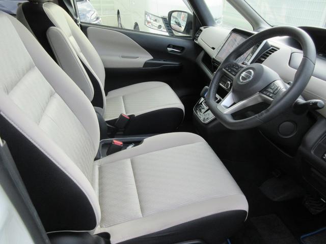 セレナ ｅ－パワー　ハイウェイスター　禁煙車　運転支援　フルセグ純正ナビＴＶ　ブルーレイ再生　ドライブレコーダー　クルコン　パワースライドドア　ビルトインＥＴＣ　スマートキー２本　ロールサンシェード　シートバックテーブル　新車保証書（14枚目）