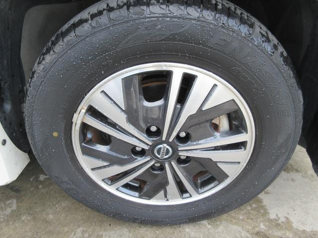 セレナ ｅ－パワー　ハイウェイスター　禁煙車　運転支援　フルセグ純正ナビＴＶ　ブルーレイ再生　ドライブレコーダー　クルコン　パワースライドドア　ビルトインＥＴＣ　スマートキー２本　ロールサンシェード　シートバックテーブル　新車保証書（36枚目）