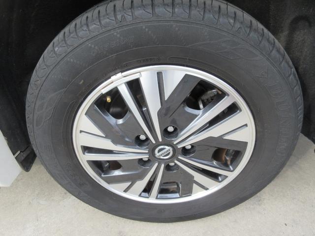 セレナ ｅ－パワー　ハイウェイスター　禁煙車　運転支援　フルセグ純正ナビＴＶ　ブルーレイ再生　ドライブレコーダー　クルコン　パワースライドドア　ビルトインＥＴＣ　スマートキー２本　ロールサンシェード　シートバックテーブル　新車保証書（38枚目）