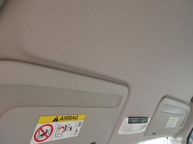 セレナ ｅ－パワー　ハイウェイスター　禁煙車　運転支援　フルセグ純正ナビＴＶ　ブルーレイ再生　ドライブレコーダー　クルコン　パワースライドドア　ビルトインＥＴＣ　スマートキー２本　ロールサンシェード　シートバックテーブル　新車保証書（57枚目）