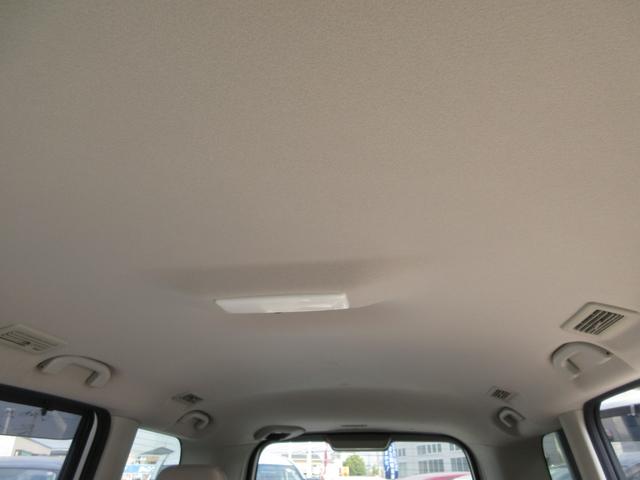 セレナ ｅ－パワー　ハイウェイスター　禁煙車　運転支援　フルセグ純正ナビＴＶ　ブルーレイ再生　ドライブレコーダー　クルコン　パワースライドドア　ビルトインＥＴＣ　スマートキー２本　ロールサンシェード　シートバックテーブル　新車保証書（58枚目）