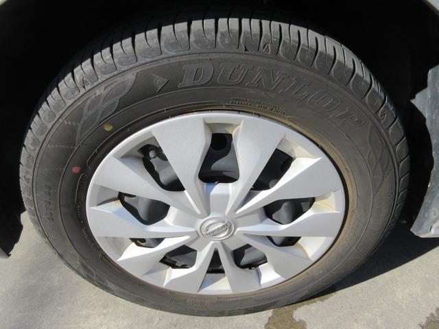 セレナ X 後期モデル ハイブリッド 禁煙車 送迎オートステップ 純正ナビTV クルーズコントロール ロールサンシェード 両側パワースライドドア スペアタイヤ4本 Bluetoothオーディオ スマートキー2個(37枚目)