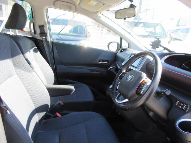 シエンタ ハイブリッドＧ　禁煙車　純正ナビ　地デジＴＶ　バックカメラ　両側パワースライドドア　シートヒーター　ビルトインＥＴＣ　Ｂｌｕｅｔｏｏｔｈオーディオ　スマートキー２本　プッシュスタート　ドアバイザー　新車保証書（16枚目）