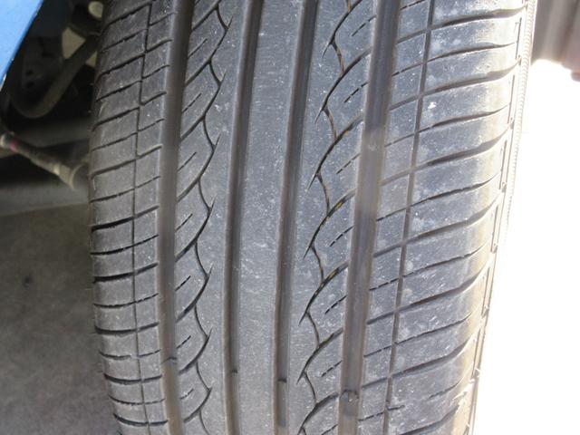 シエンタ ハイブリッドＧ　禁煙車　純正ナビ　地デジＴＶ　バックカメラ　両側パワースライドドア　シートヒーター　ビルトインＥＴＣ　Ｂｌｕｅｔｏｏｔｈオーディオ　スマートキー２本　プッシュスタート　ドアバイザー　新車保証書（22枚目）