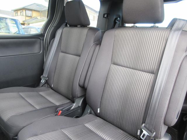 ノア ハイブリッドＳｉ　後期モデル　禁煙車　後席フリップダウンモニター　１０インチ純正ナビＴＶ　バックカメラ　両側パワースライドドア　ドラレコ　シートヒーター　ビルトインＥＴＣ　ロールサンシェード　ＬＥＤライト　新車保証書（67枚目）