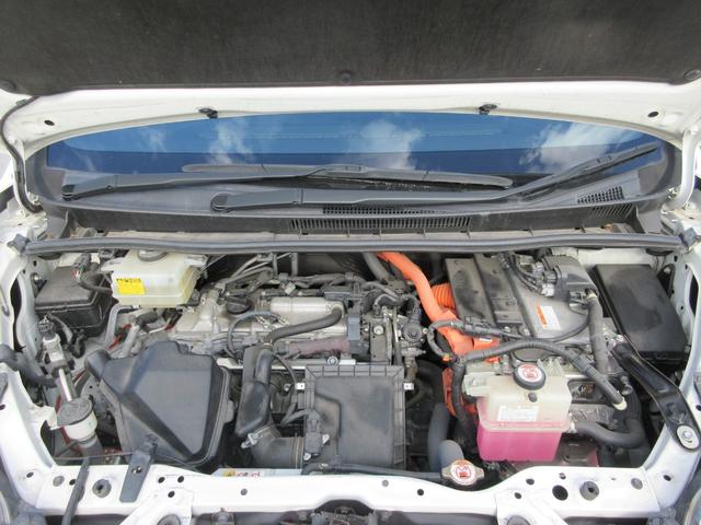 ノア ハイブリッドＳｉ　後期モデル　禁煙車　後席フリップダウンモニター　１０インチ純正ナビＴＶ　バックカメラ　両側パワースライドドア　ドラレコ　シートヒーター　ビルトインＥＴＣ　ロールサンシェード　ＬＥＤライト　新車保証書（72枚目）