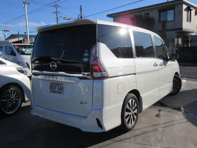 セレナ ハイウェイスター　禁煙車　後席モニター　駐車支援システム　純正ナビＴＶ　アラウンドビューカメラ　ブルーレイ再生　両側電動ドア　ビルトインＥＴＣ　ロールサンシェード　シートバックテーブル　Ｂｌｕｅｔｏｏｔｈ　新車保証書（5枚目）
