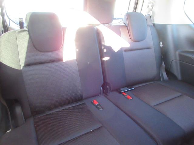 セレナ ハイウェイスター　禁煙車　後席モニター　駐車支援システム　純正ナビＴＶ　アラウンドビューカメラ　ブルーレイ再生　両側電動ドア　ビルトインＥＴＣ　ロールサンシェード　シートバックテーブル　Ｂｌｕｅｔｏｏｔｈ　新車保証書（22枚目）