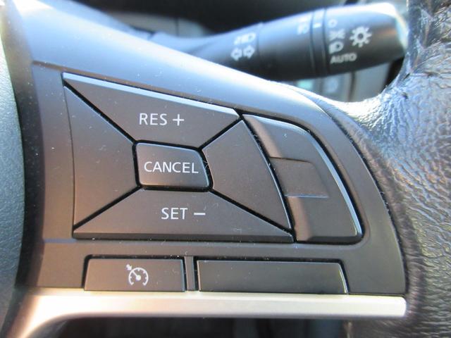 セレナ ハイウェイスター　禁煙車　後席モニター　駐車支援システム　純正ナビＴＶ　アラウンドビューカメラ　ブルーレイ再生　両側電動ドア　ビルトインＥＴＣ　ロールサンシェード　シートバックテーブル　Ｂｌｕｅｔｏｏｔｈ　新車保証書（50枚目）