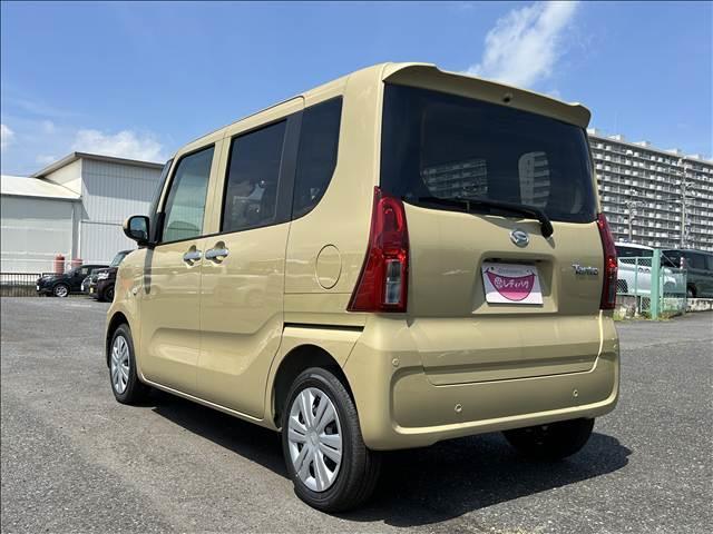 タント Ｌ　届出済未使用車　衝突軽減ブレーキ　ピラーレス　アイドリングストップ　コーナーセンサー　横滑り防止装置　ＬＥＤヘッドライト　マニュアルエアコン　禁煙車　スマートキー　パワーステアリング　修復歴無（8枚目）