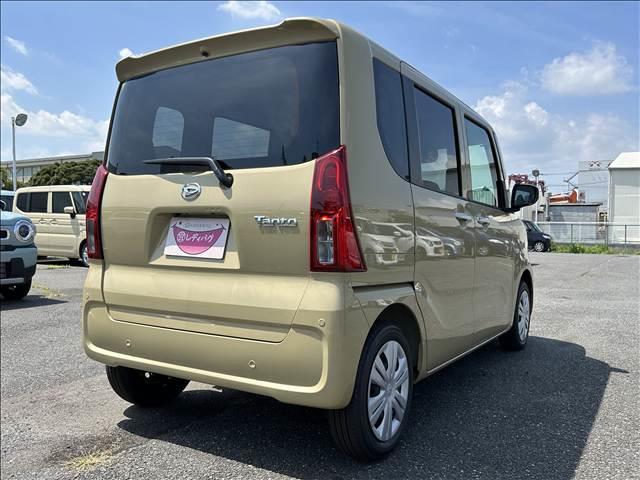 タント Ｌ　届出済未使用車　衝突軽減ブレーキ　ピラーレス　アイドリングストップ　コーナーセンサー　横滑り防止装置　ＬＥＤヘッドライト　マニュアルエアコン　禁煙車　スマートキー　パワーステアリング　修復歴無（10枚目）