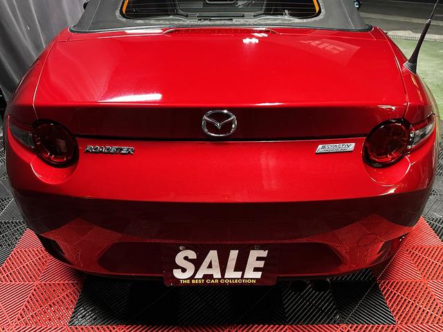 ロードスター Ｓレザーパッケージ　１２ヵ月走行距離無制限保証　本革シート　６速マニュアル　ＢＯＳＥサラウンドシステム　純正ナビ　バックカメラ　ＥＴＣ　ドライブレコーダー　アルミ　ＡＤＶＡＮタイヤ　シートヒーター　新品バッテリー（25枚目）