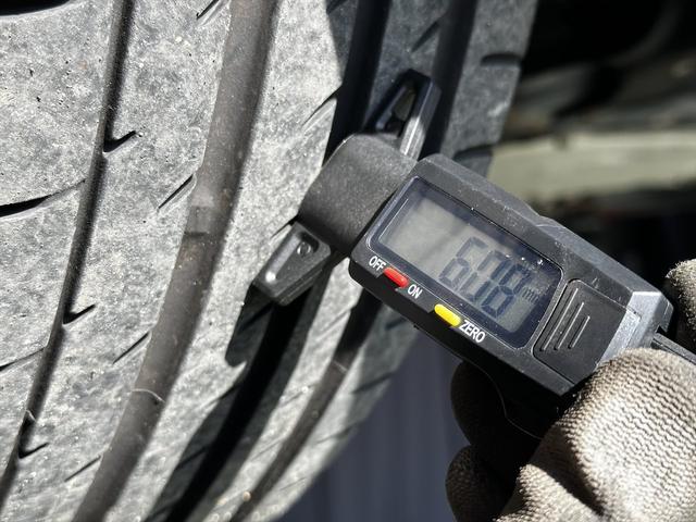 ロードスター Ｓレザーパッケージ　１２ヵ月走行距離無制限保証　本革シート　６速マニュアル　ＢＯＳＥサラウンドシステム　純正ナビ　バックカメラ　ＥＴＣ　ドライブレコーダー　アルミ　ＡＤＶＡＮタイヤ　シートヒーター　新品バッテリー（54枚目）