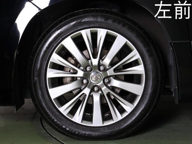 アルファード ２４０Ｓ　タイプゴールドＩＩ　（禁煙車）（サンルーフ）（純正８インチＨＤＤナビ）（１１インチ後席モニター）（ハーフレザー）クルコン　ＡＣ１００Ｖ　Ｂｌｕｅｔｏｏｔｈ　パワーバックドア　フルフラット　オットマン　クリアランスソナー（13枚目）