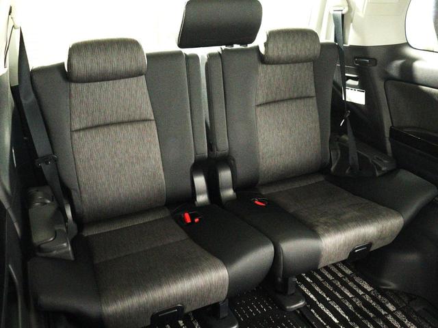 ヴェルファイアハイブリッド ＺＲ　（禁煙）（純正８型ナビ）（電動シート）（パワーバックドア）（シートメモリー）（クルコン）両側電動スライドドア　クリアランスソナー　オットマン　フルフラット　バックカメラ　Ｂｌｕｅｔｏｏｔｈ接続　ＥＴＣ（16枚目）