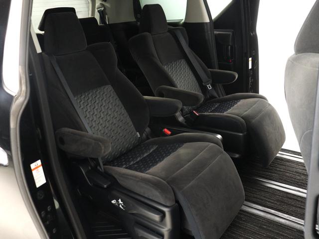 ヴェルファイア ２．５Ｚ　（ツインサンルーフ）（ＡＬＰＩＮＥ製１０インチナビ）（後席モニター）（両側電動スライドドア）フルセグＴＶ　Ｂｌｕｅｔｏｏｔｈ音楽再生　ＥＴＣ　バックカメラ　床下収納付　オットマン　クリアランスソナー（14枚目）