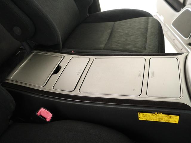 アルファード ２４０Ｓ　Ｃパッケージ　（禁煙車）（トヨタプレミアムサウンド）（サンルーフ）（温冷庫付きシステムコンソール）（全方位カメラ）（リアエンター）両側自動　８インチナビ　フルセグ　Ｂｌｕｅｔｏｏｔｈ　ＨＩＤライト　ＥＴＣ（21枚目）