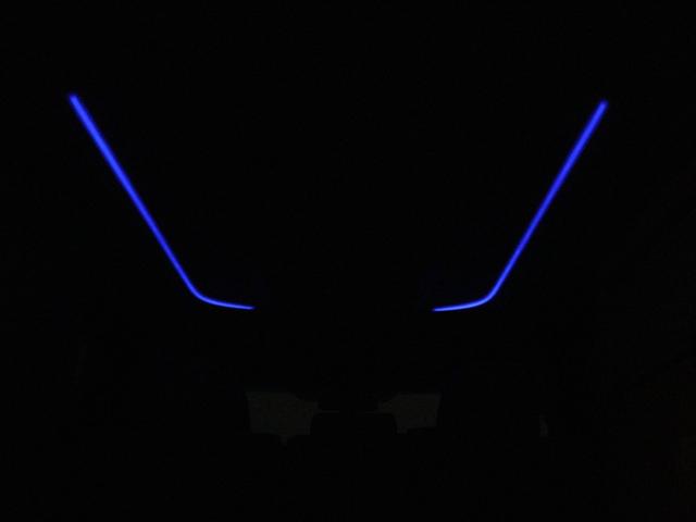 アルファード ２．５Ｇ　（純正９インチナビ）（８人乗り）（Ｂｌｕｅｔｏｏｔｈ接続）（ベージュ内装）（電動シート）両側電動スライド　クリアランスソナー　オットマン　フルフラット　スマートキー　プッシュスタート　ＥＴＣ（17枚目）