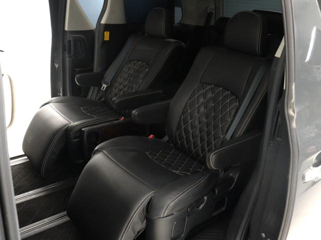 アルファード ２４０Ｓ　（ＢＭＷ純正色ドラバイトグレー塗装）（禁煙車）（ワンオーナー）（サンルーフ）（社外エアロ）（ＲＡＹＳ２０インチアルミ＆ダウンサス）（シートカバー）ＡＬＰＩＮＥ製８インチナビ　後席モニター　ＥＴＣ（21枚目）