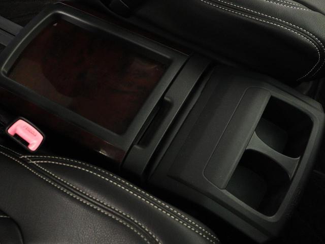 アルファード ２４０Ｓ　（ＢＭＷ純正色ドラバイトグレー塗装）（禁煙車）（ワンオーナー）（サンルーフ）（社外エアロ）（ＲＡＹＳ２０インチアルミ＆ダウンサス）（シートカバー）ＡＬＰＩＮＥ製８インチナビ　後席モニター　ＥＴＣ（24枚目）
