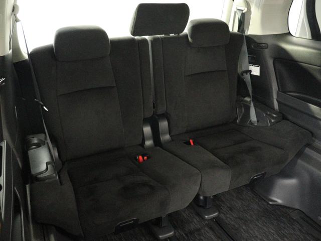 アルファード ２４０Ｓ　プライムセレクションＩＩ　（禁煙車）（特別仕様車）（アルカンターラシート）（Ｂｌｕｅｔｏｏｔｈ対応ナビ）（後席モニター）（パワーバックドア）両側電動スライドドア　クリアランスソナー　オットマン　フルフラット　ＥＴＣ（17枚目）