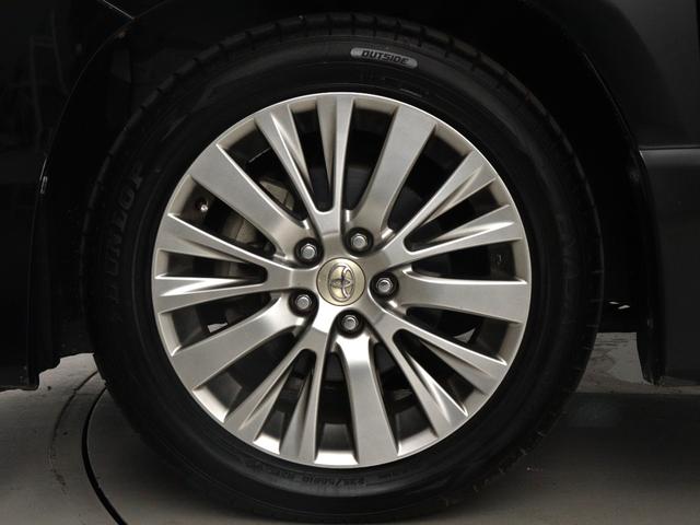 ヴェルファイア ２．４Ｚ　ゴールデンアイズ　（特別仕様車）（純正８インチナビ）（後席モニター）（Ｂｌｕｅｔｏｏｔｈ接続）（Ｂｌｕ－ｒａｙ再生可）（ハーフレザーシート）パワーバックドア　クルコン　両側電動　クリアランスソナー　オットマン　ＥＴＣ（11枚目）