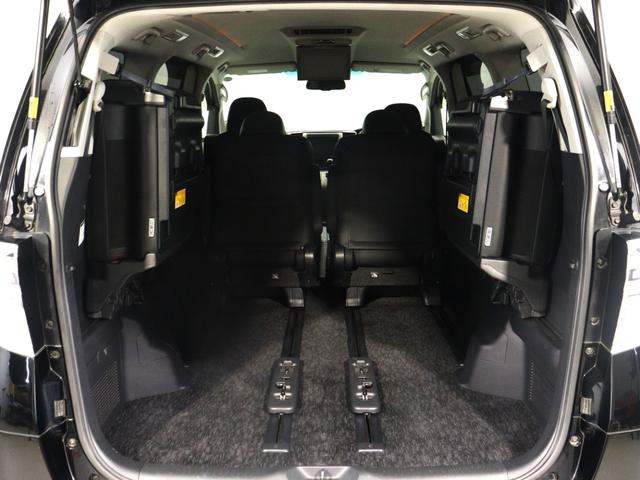 ヴェルファイア ２．４Ｚ　ゴールデンアイズ　（特別仕様車）（純正８インチナビ）（後席モニター）（Ｂｌｕｅｔｏｏｔｈ接続）（Ｂｌｕ－ｒａｙ再生可）（ハーフレザーシート）パワーバックドア　クルコン　両側電動　クリアランスソナー　オットマン　ＥＴＣ（13枚目）