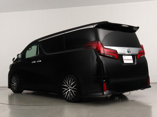 アルファード ２．５Ｓ　Ｃパッケージ　（サンルーフ）（黒革電動シート）（車高調＆１９インチカスタム）（１０インチナビ）（後席モニター）プリクラッシュ　レーダークルーズ　ＥＴＣ　フルセグ　パワーバックドア　両側電動スライド　シートメモリー（9枚目）