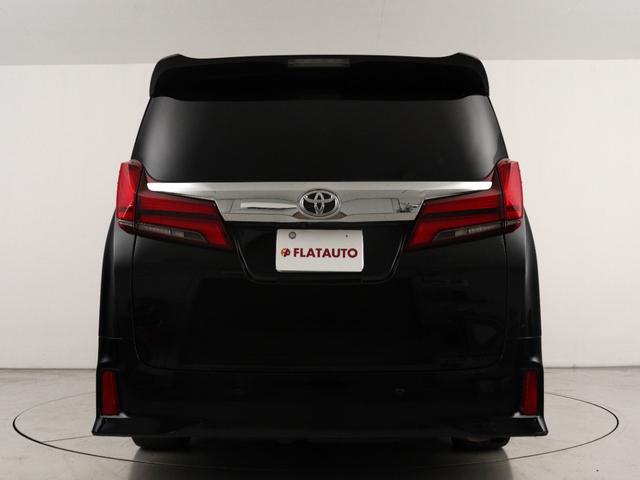 アルファード ２．５Ｓ　Ｃパッケージ　（サンルーフ）（黒革電動シート）（車高調＆１９インチカスタム）（１０インチナビ）（後席モニター）プリクラッシュ　レーダークルーズ　ＥＴＣ　フルセグ　パワーバックドア　両側電動スライド　シートメモリー（10枚目）