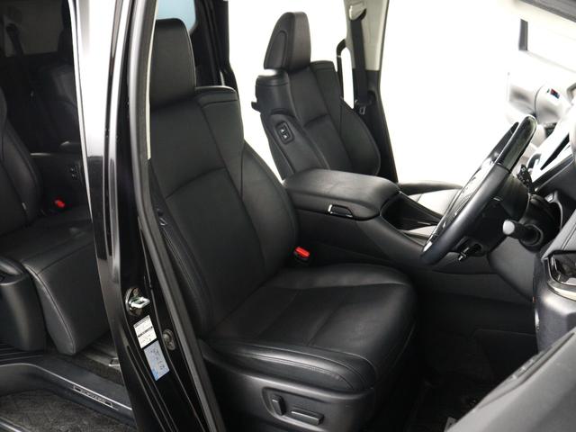 アルファード ２．５Ｓ　Ｃパッケージ　（サンルーフ）（黒革電動シート）（車高調＆１９インチカスタム）（１０インチナビ）（後席モニター）プリクラッシュ　レーダークルーズ　ＥＴＣ　フルセグ　パワーバックドア　両側電動スライド　シートメモリー（23枚目）