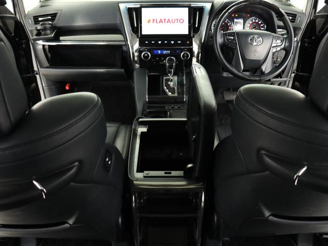 アルファード ２．５Ｓ　Ｃパッケージ　（サンルーフ）（黒革電動シート）（車高調＆１９インチカスタム）（１０インチナビ）（後席モニター）プリクラッシュ　レーダークルーズ　ＥＴＣ　フルセグ　パワーバックドア　両側電動スライド　シートメモリー（29枚目）