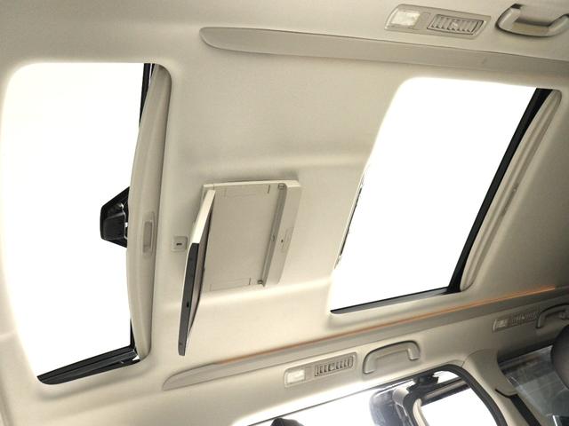 ヴェルファイア ２．４Ｚ　（後期型）（サンルーフ）（モデリスタエアロツアラー）（ＷＯＲＫ製２０インチアルミ）（ＴＥＩＮ車高調）（８人乗り）（純正８インチナビ）後席モニター　Ｂｌｕｅｔｏｏｔｈ接続　クルコン　革調シートカバー（3枚目）