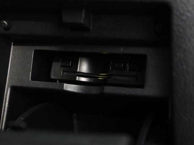 ヴェルファイア ２．５Ｚ　Ｇエディション　（ＡＬＰＩＮＥ１１インチナビ）（黒革電動シート）（サンルーフ）（後席モニター）Ｂｌｕｅｔｏｏｔｈ　フルセグ　プリクラッシュ　ＬＴＡ　レーダークルーズ　パワーバックドア　シートヒーター＆ベンチレーション（43枚目）