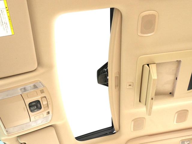 ヴェルファイアハイブリッド Ｖ　プレミアムシートエディション　（マンガンラスター塗装）（禁煙）（プレミアムサウンド）（サンルーフ）（本革電動シート）（リアエンターシステム）（８インチナビ）シートメモリ＆ヒーター　パワーバックドア　両側電動スライド　フルセグＴＶ（31枚目）