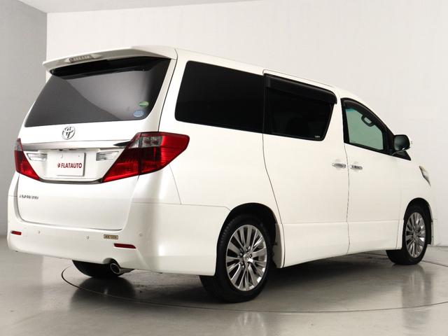 当店では、厳選された車両のみ展示しております。アルファード・ヴェルファイアに特化した専門店ならではの豊富な在庫の中から、お気に入りの一台をお探しください!